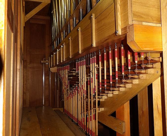 Intérieur de l'orgue - sommier bas